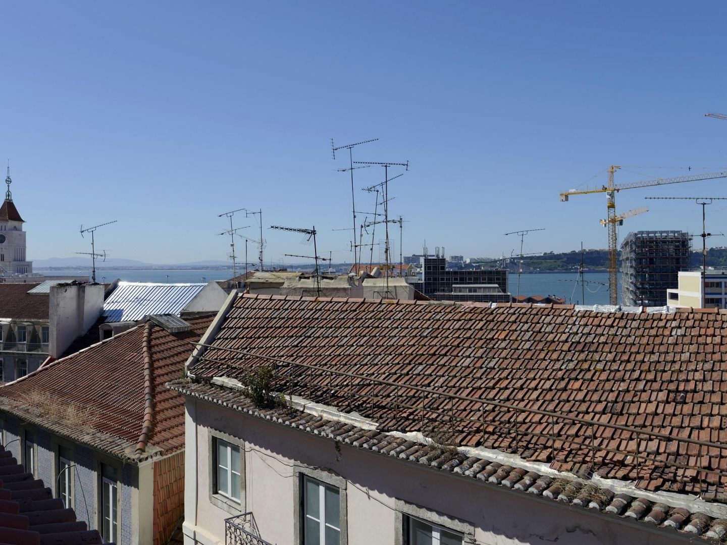 Luxus Santa Catarina Apartment Lisbon Luaran gambar